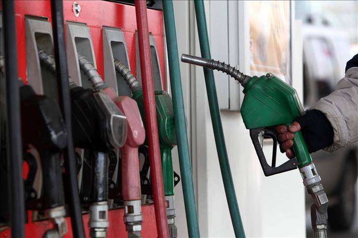 Benzine ve motorine dev zam geliyor! Yeni fiyatlar cep yakacak 6
